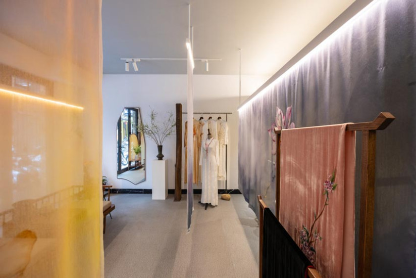 LAE Exhibition: Sự quyến rũ của áo dài qua lăng kính đương đại - 10