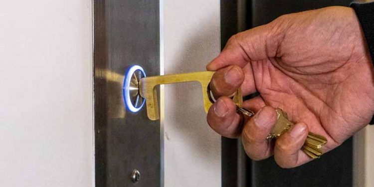 StatGear 'Hygiene Hand' - Thiết bị mở đa năng, tránh tiếp xúc trực tiếp với virus - 1