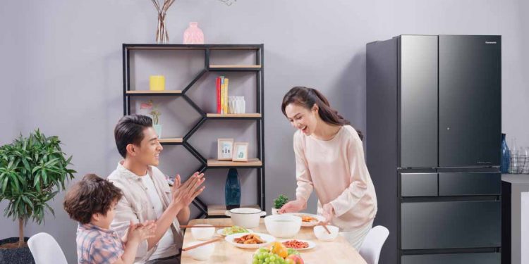 Tủ lạnh sáu cửa Nhật Bản Panasonic - 1