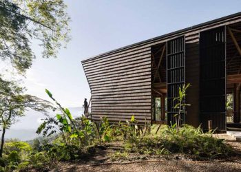 Ngôi nhà gỗ có thể 'đón mây vào dùng bữa sáng' - 17