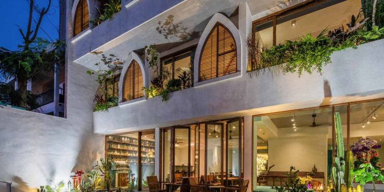 Sóng biển và tinh thần Đà Nẵng bên trong khách sạn Hotel Le Bouton - 26