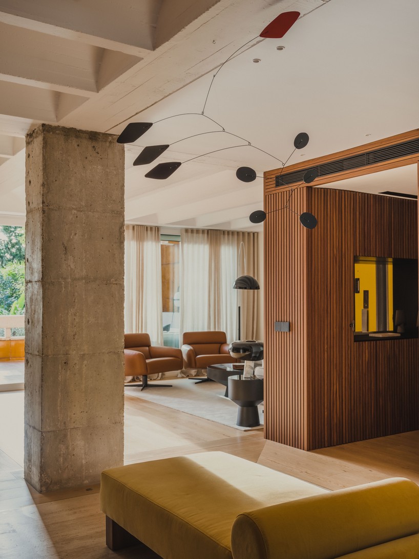 Khối ốp gỗ óc chó