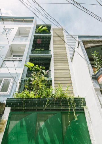 Ngôi nhà gần 35m2 trong hẻm nhỏ với mảng xanh dịu mát