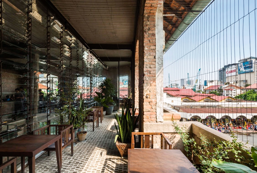 Không gian kiến trúc tiếp nối dòng chảy quá khứ và hiện tại Nhà hàng Bến Thành