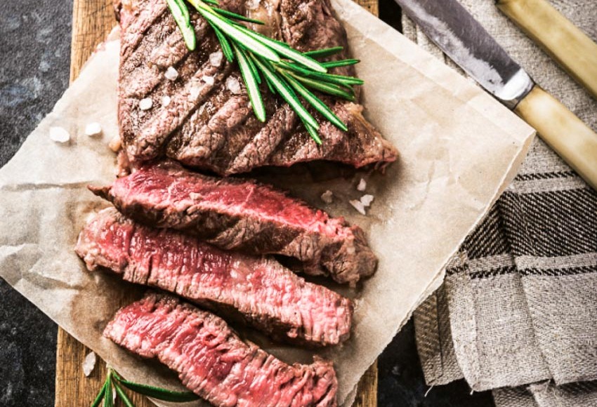 Món ngon cùng tôm càng tại Nhà hàng Li Bai