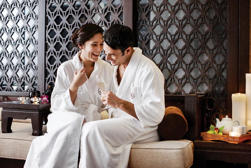 Cùng Shine Spa tỏa sáng trong mùa lễ hội