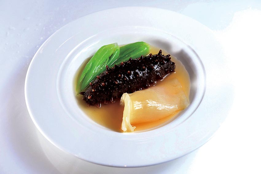 Bóng cá tại Nhà hàng Long Triều