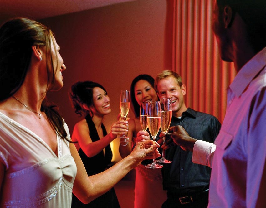 Chương trình giải trí buổi tối tại Terrasse