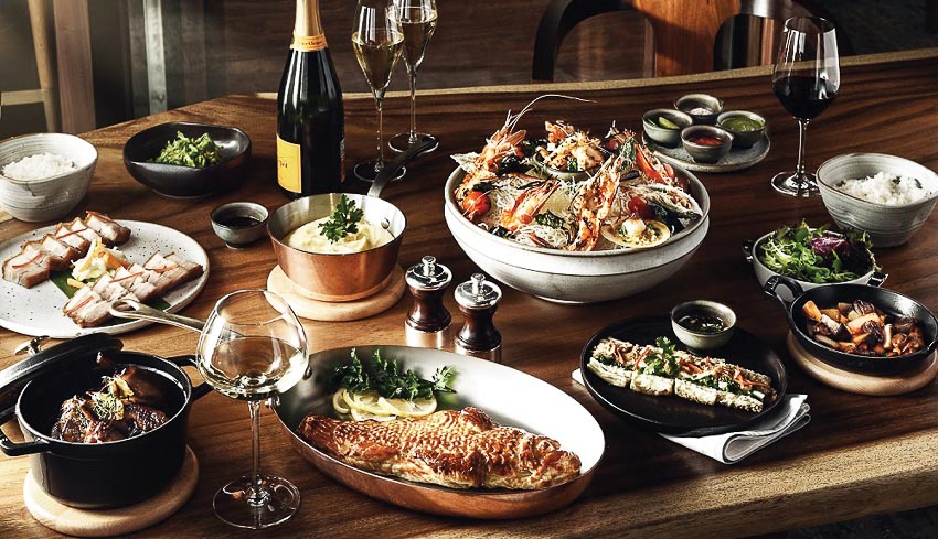 Tiệc trưa Saturday Brunch tại Square One