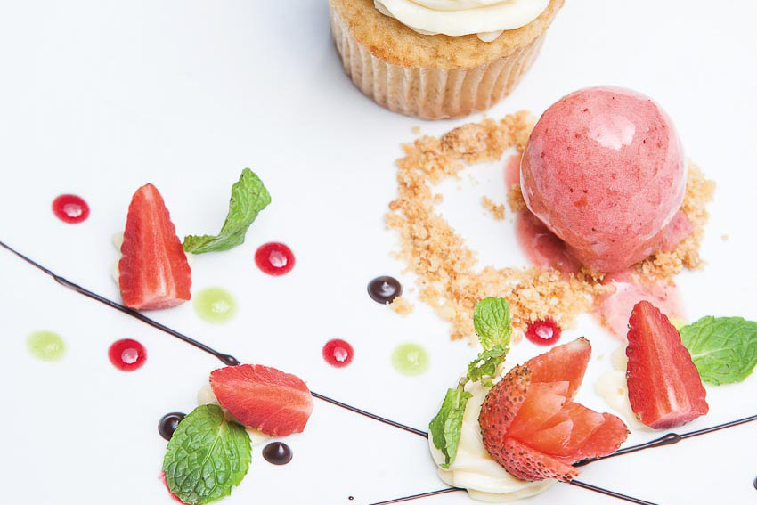 Chắp cánh ước mơ cho con trong ngày 1-6 tại Café EON