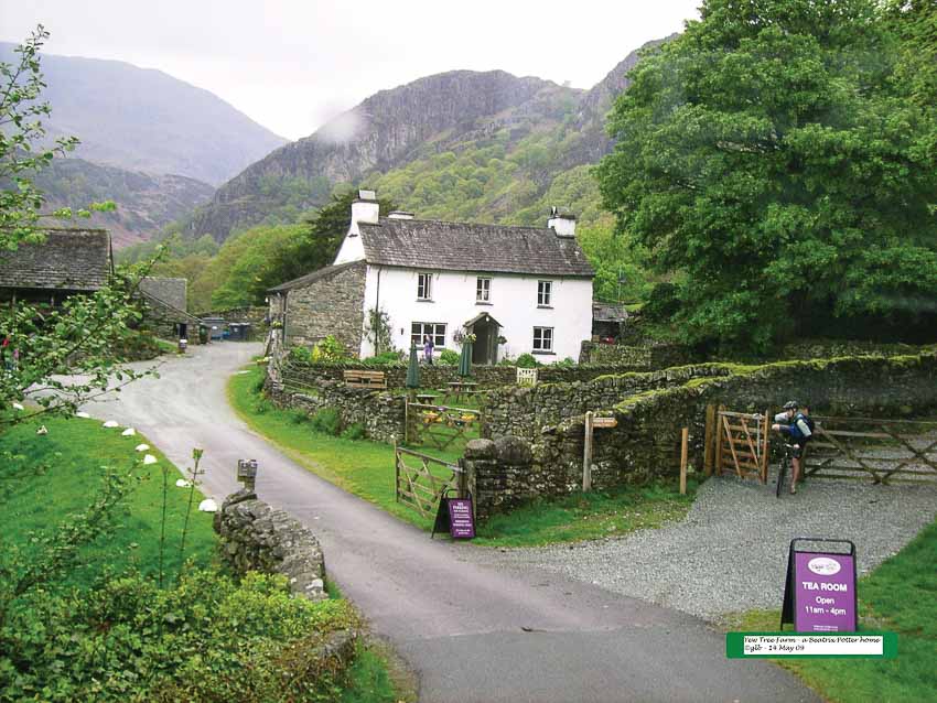 Rong ruổi trên cao nguyên Lake District nước Anh