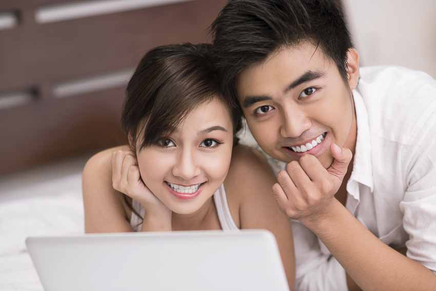 Ráng mà… yêu nhau