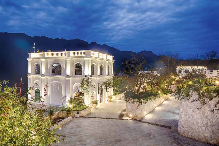Hành trình khám phá mùa hè châu Âu rực rỡ tại Silk Path Grand Resort & Spa Sapa