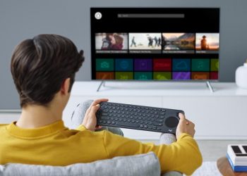 DNP-Logitech-K600-TV-Keyboard-ban-phim-danh-rieng-cho-smart-TV-Tin-250918-1