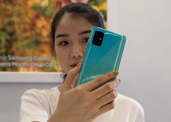 Samsung ra mắt Galaxy A51 đầu tiên trên thế giới, Camera Macro chụp cận cảnh-21