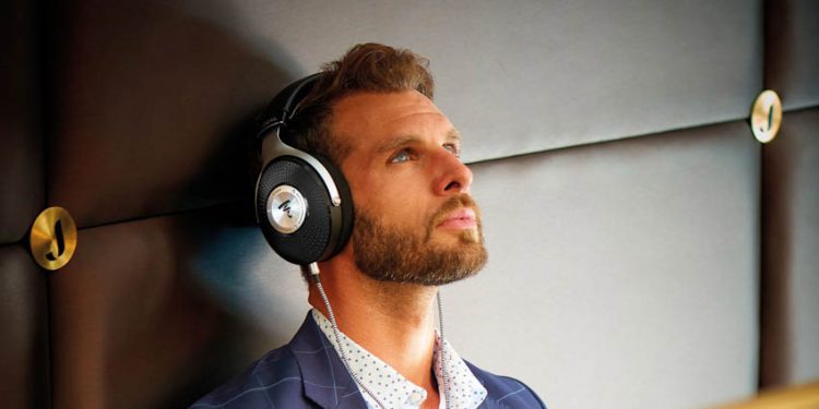 Tai-nghe-closed-back-Focal-Elegia-chinh-thuc-ra-mat