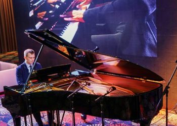DNP-Viet-Thuong-gioi-thieu-dong-san-pham-moi-cua-Steinway- Sons-Spirio-Tin-011018-4