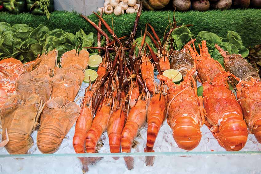 DNP773-buffet-hai-san-toi-tai-The-Square-tin NH-2018