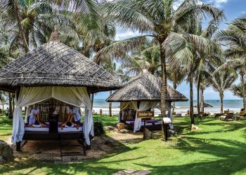 hoa-minh-vao-thien-nhien-tai-Spa-cua-Pandanus-Resort