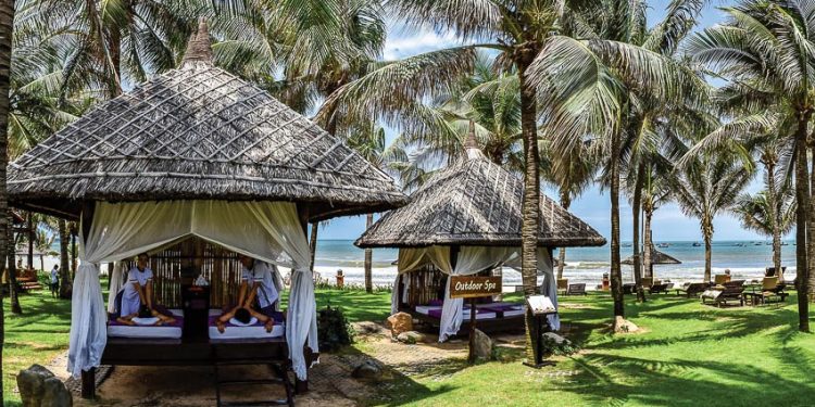 hoa-minh-vao-thien-nhien-tai-Spa-cua-Pandanus-Resort