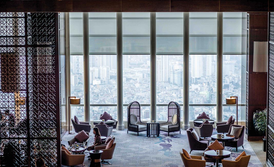 net-doc-dao-cua-InterContinental-Hanoi-Landmark72-12