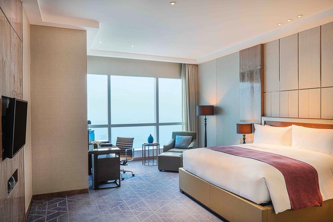 net-doc-dao-cua-InterContinental-Hanoi-Landmark72-4