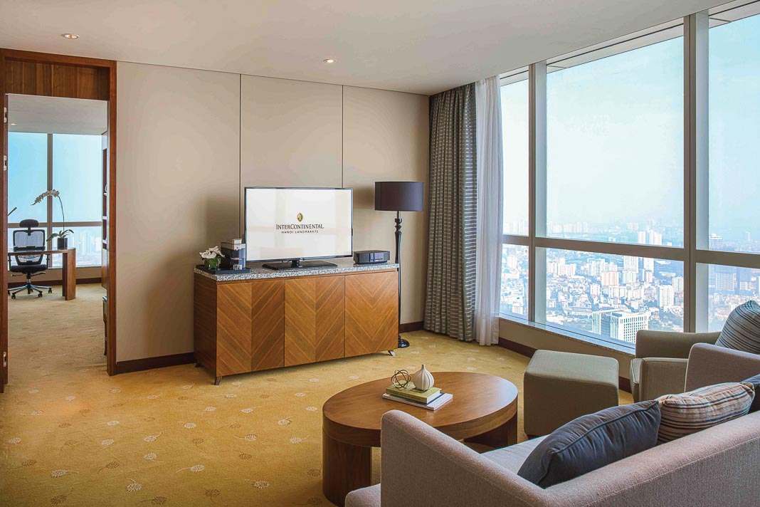 net-doc-dao-cua-InterContinental-Hanoi-Landmark72-6