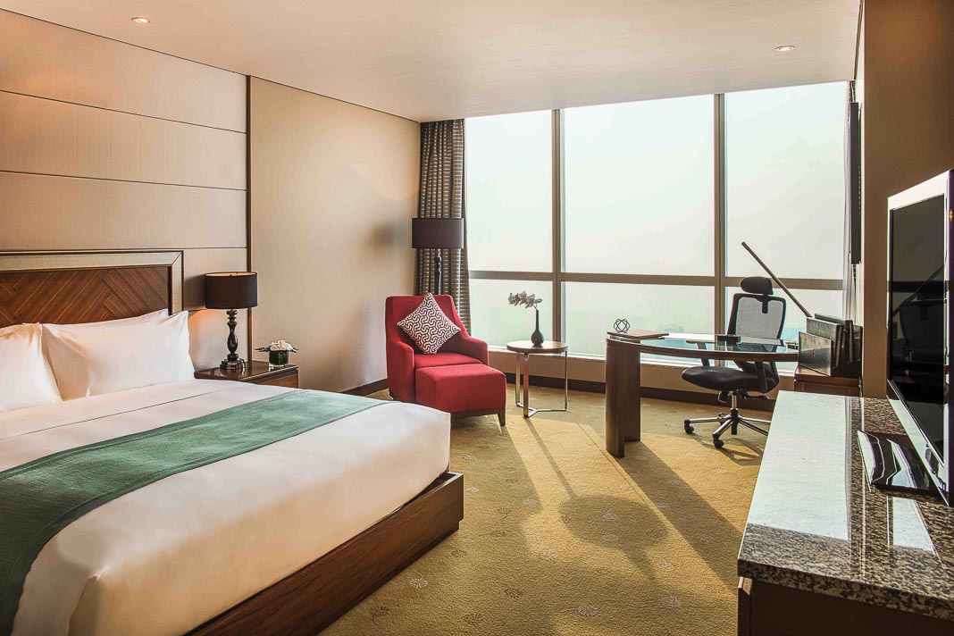 net-doc-dao-cua-InterContinental-Hanoi-Landmark72-7