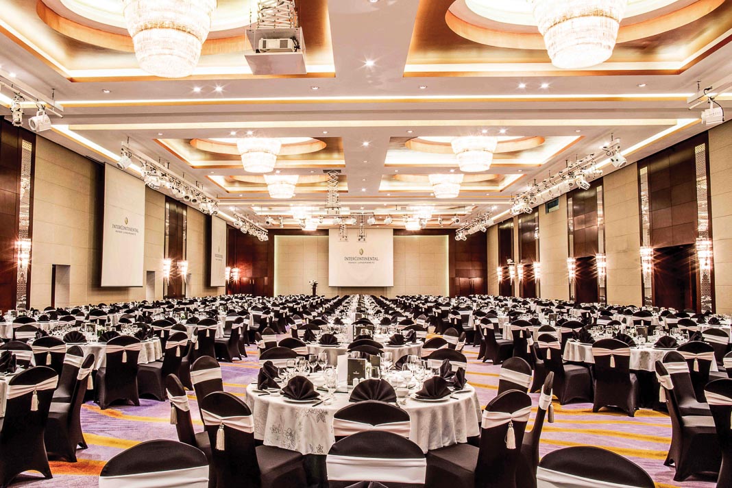 net-doc-dao-cua-InterContinental-Hanoi-Landmark72-9