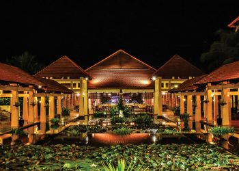 DNP774-ve-dep-kien-truc-Cham-tai-Pandanus-Resort-DD-2018-8