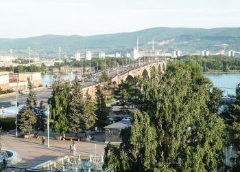 Krasnoyarsk-pho-thi-giua-vung-Siberia