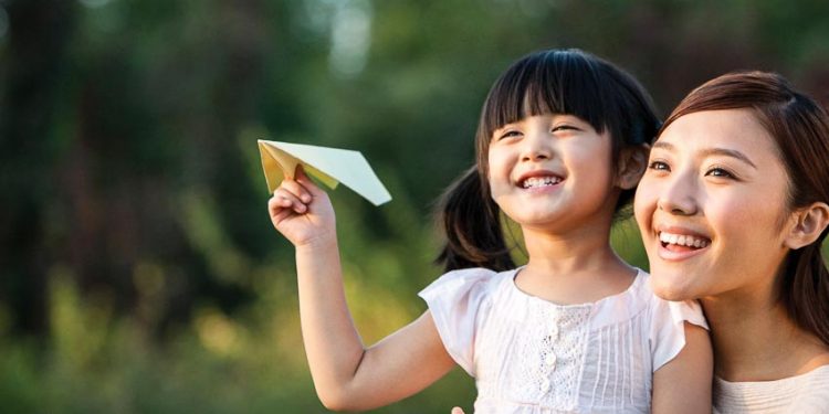 thiet-lap-moi-quan-he-giua-cha-me-va-con-gai