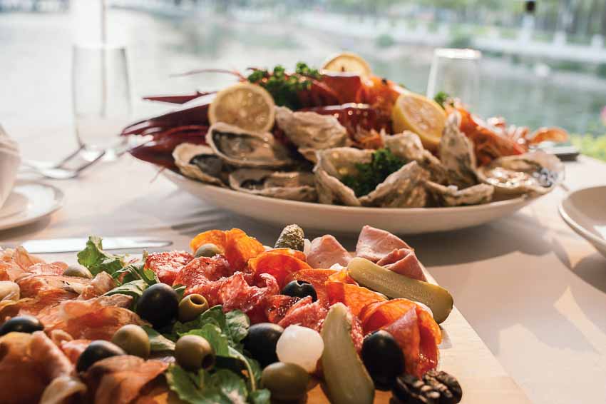 Đêm ẩm thực Địa Trung Hải