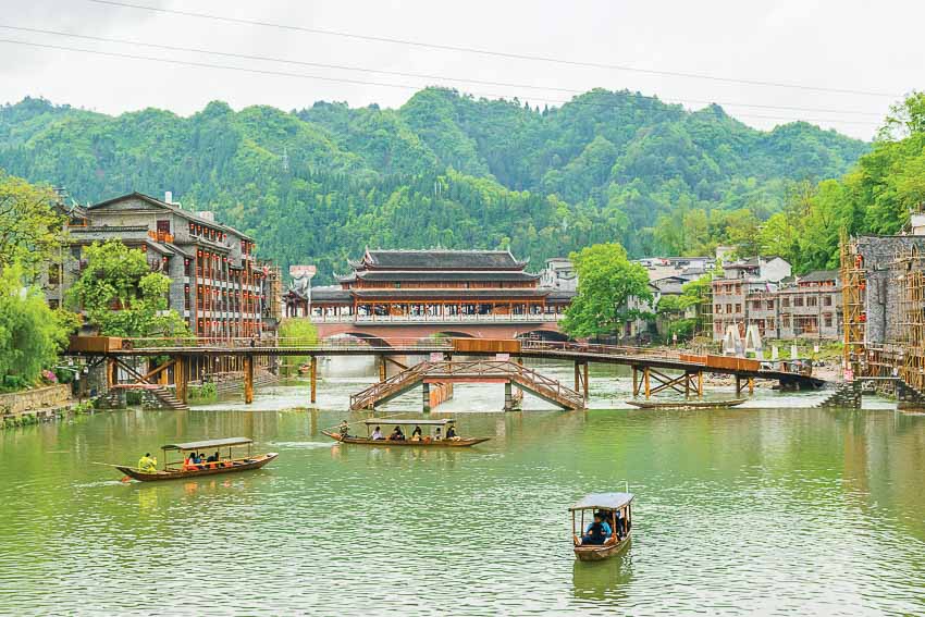 Mộng mơ cổ trấn Phượng Hoàng