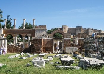 Đến Ephesus, khám phá nền văn minh La Mã cổ đại