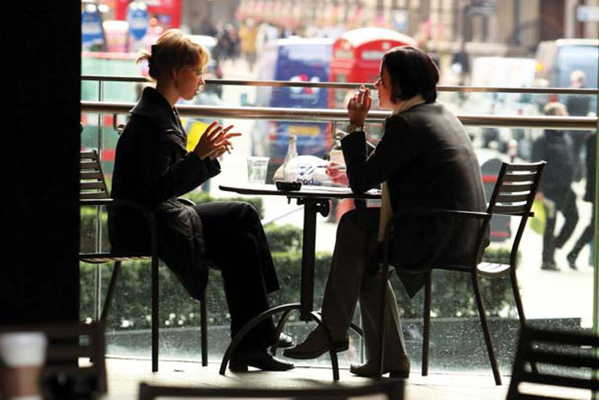 Đừng… làm khách?