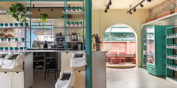 Erva Santa Emporium: Sắc màu ngày cũ - 16