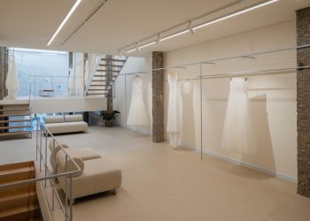 Euphoria Bridal - Showroom váy cưới tối giản và tinh tế - 16