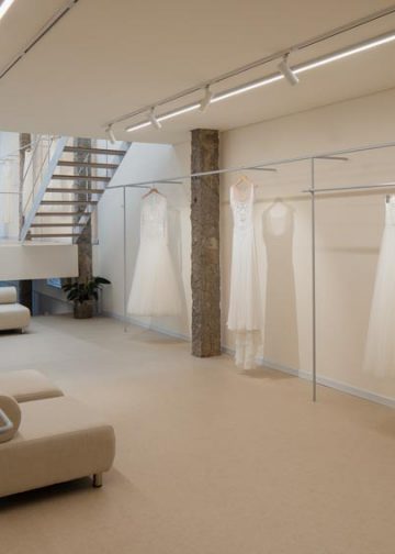 Euphoria Bridal - Showroom váy cưới tối giản và tinh tế - 16