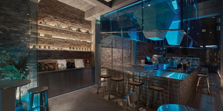 Inn Saigon - The Running Bean: 'Đóng băng' nhà cổ - 10