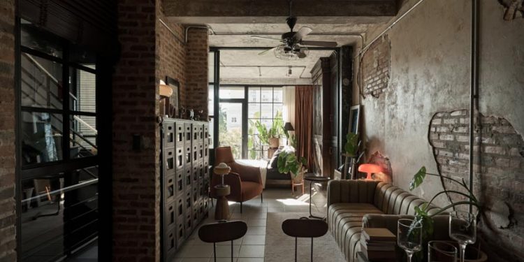 Le Condé- Nốt trầm cô đơn và rực rỡ - 13