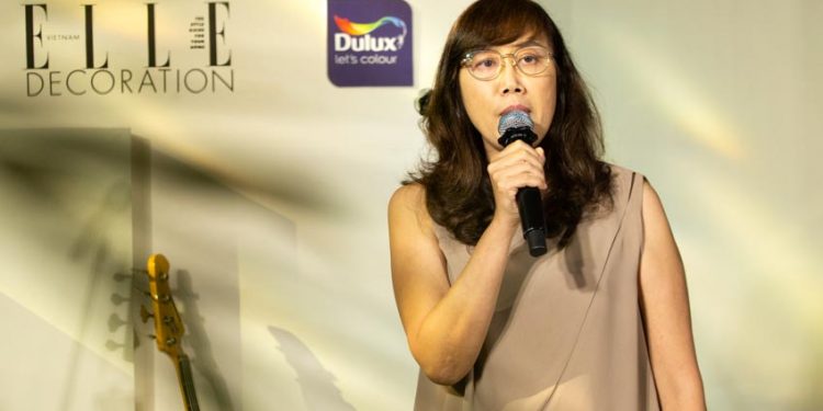 Màu sắc có thể kể câu chuyện của thời đại - 2