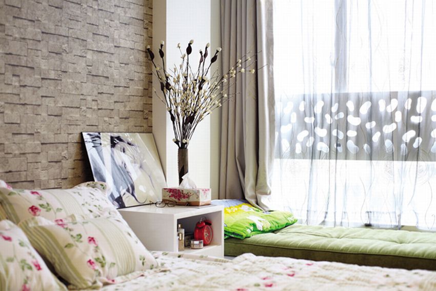 Khoảng trống, sắc màu và hình ảnh