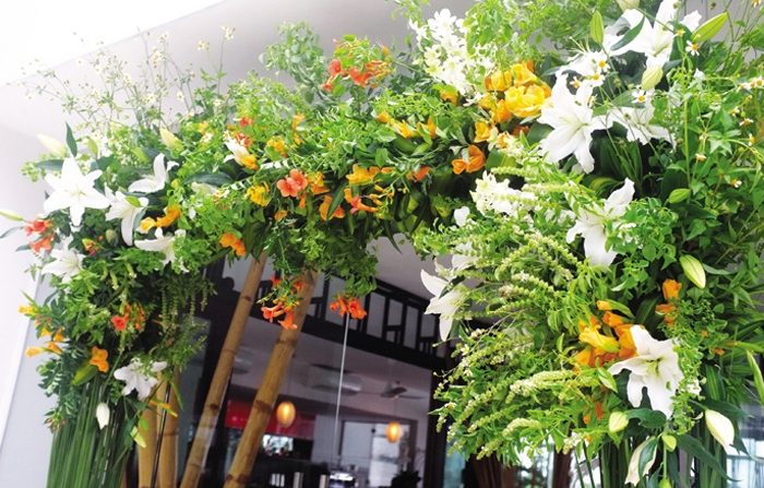 Cổng hoa đâu chỉ dành cho ngày cưới!