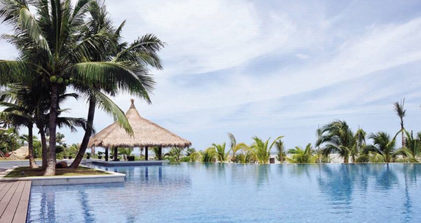 The Cliff Resort & Residences – Trải nghiệm phong cách sống trước biển