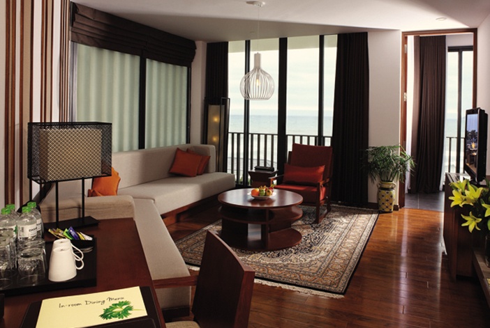 Phòng khách sạn được thiết kế thẩm mỹ, tiện nghi hoàn hảo