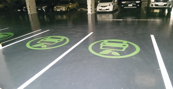 Bãi đỗ xe Eco Car dành cho những người sử dụng xe ôtô thân thiện với môi trường