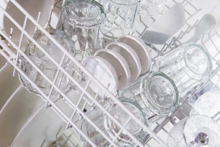 Những lỗi làm hỏng ly chén