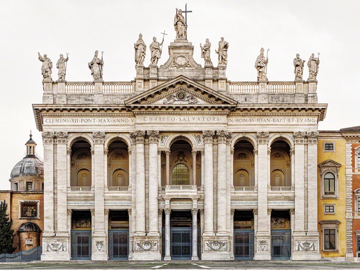 Vương cung thánh đường Giovani Laterano ở Roma (Ý) 
