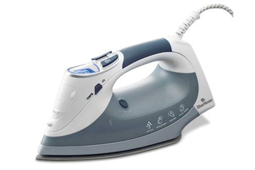 Bàn ủi hơi nước Bluestone SIB-3888G